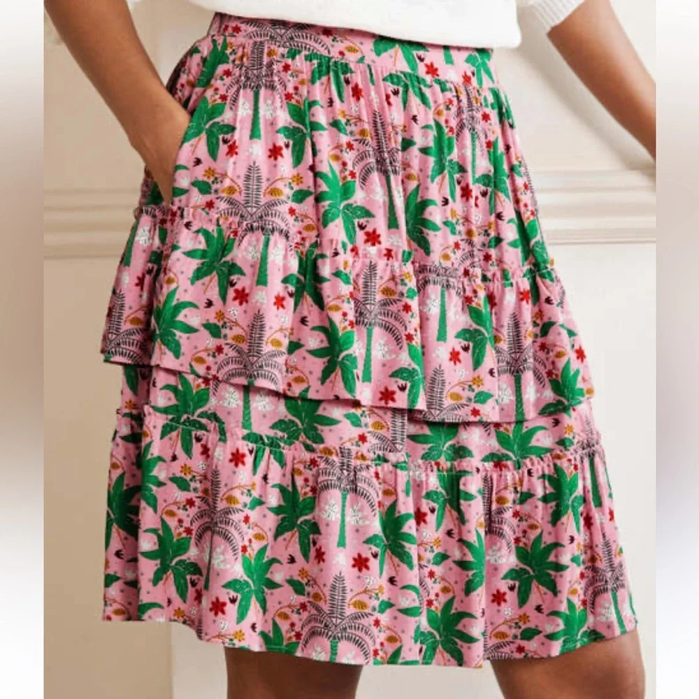 Multi Tiered Crepe Skirt - Posy
Pink, Oriental Palm
